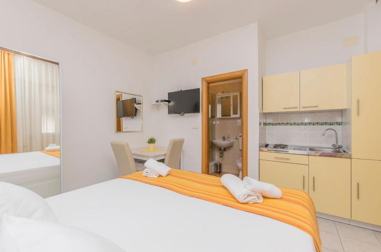 Apartments Blazica Vodice Eksteriør bilde